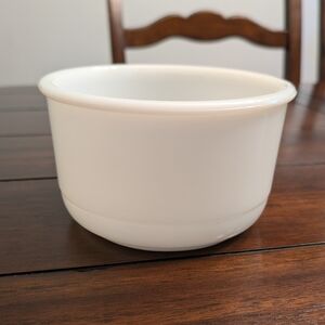 Vintage White Milk Glass Bowl